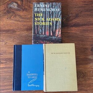 3 Ernest Hemingway Vintage Hardcover Books : Farewell to Arms Nick Adams Reader